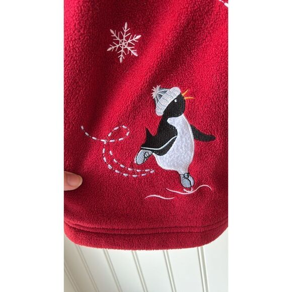 tradition Red and Black Vintage Winter Themed Vest - Picture 5 of 10